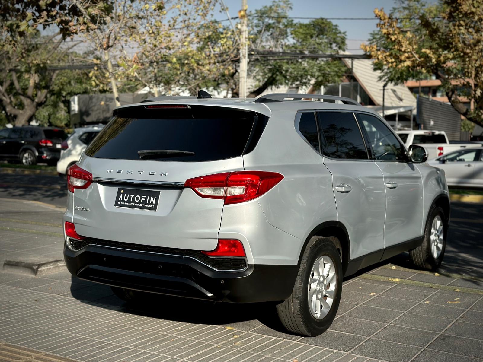SsangYong REXTON STD 2020 - Foto 5 de 10