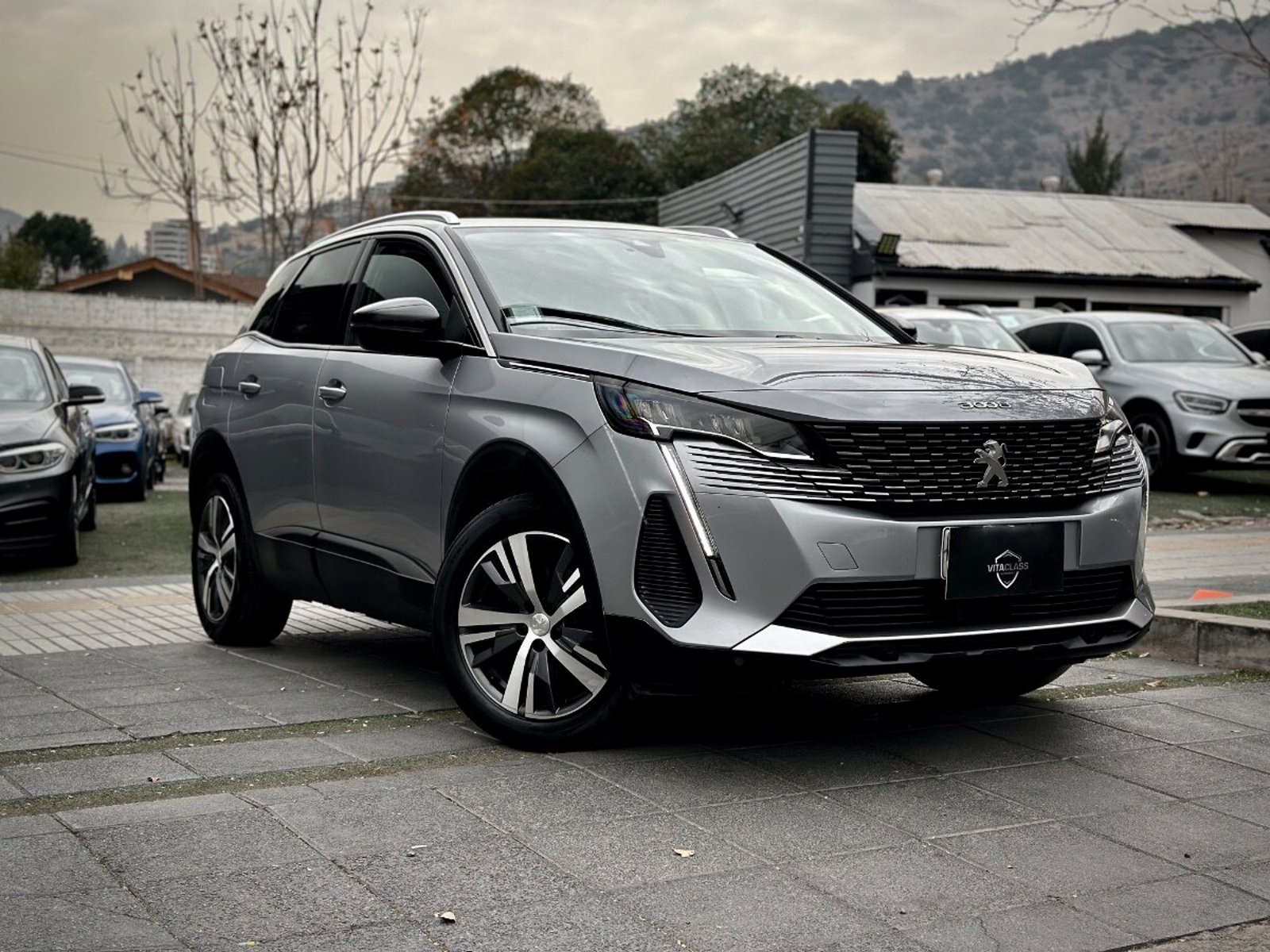 Peugeot 3008 ACTIVE PACK 2022 - Foto 3 de 10