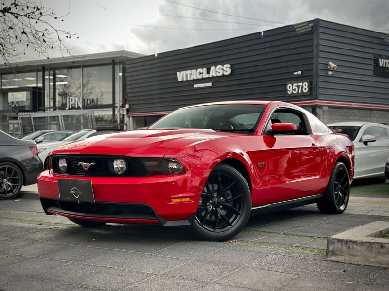 Ford MUSTANG GT 2010