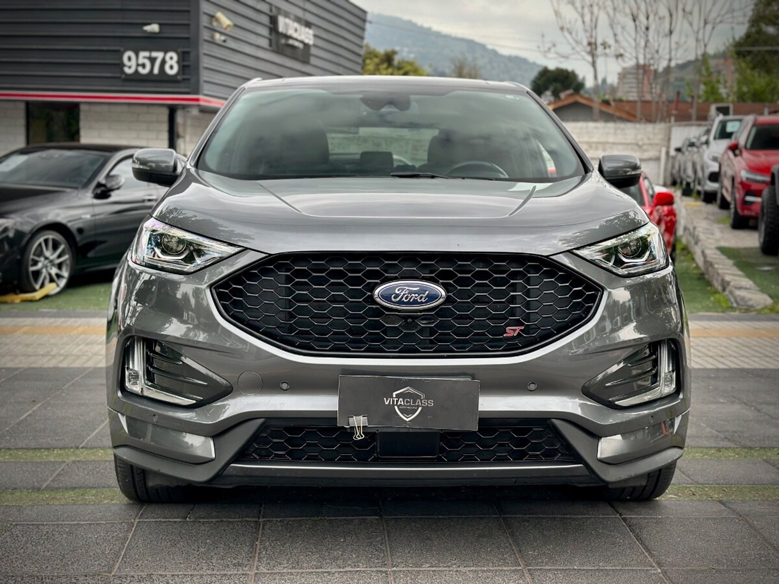 Ford EDGE ST 2023 - Foto 2 de 10