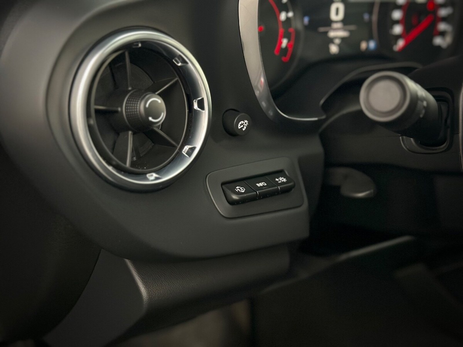 Chevrolet CAMARO SS 2023 - Imagen 9 de 10