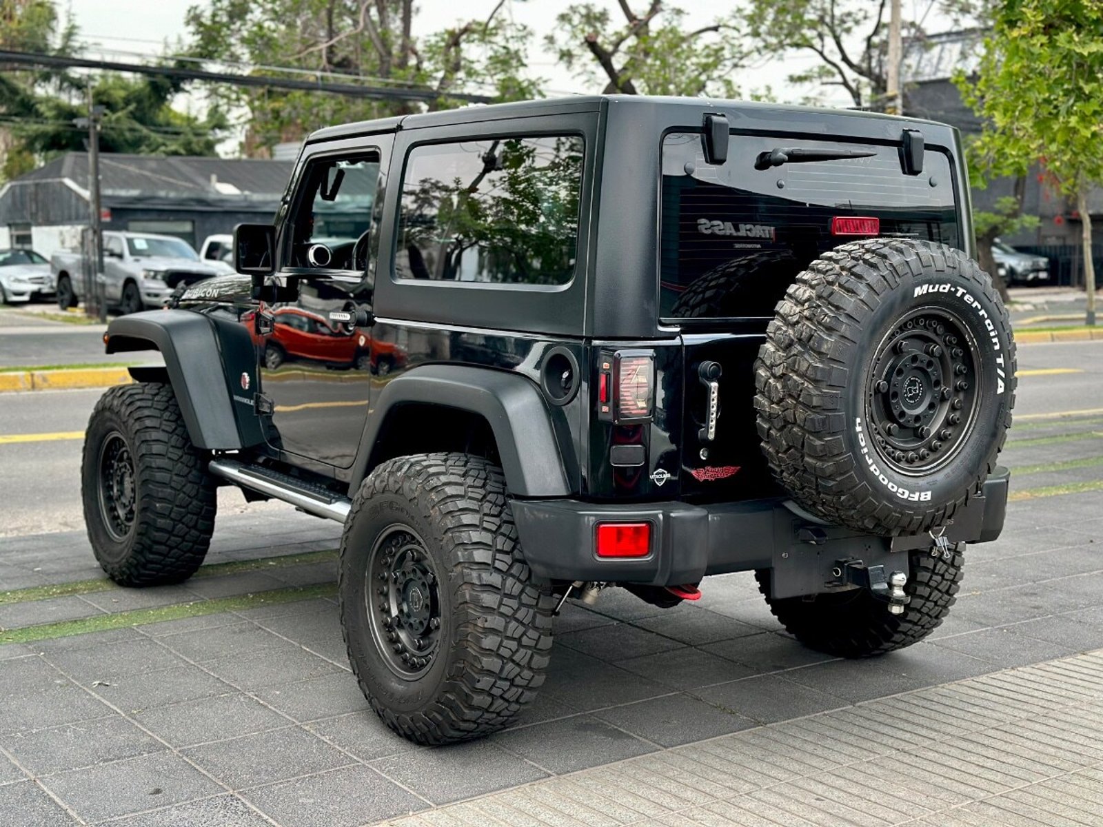 Jeep WRANGLER RUBICON 2014 - Foto 4 de 9