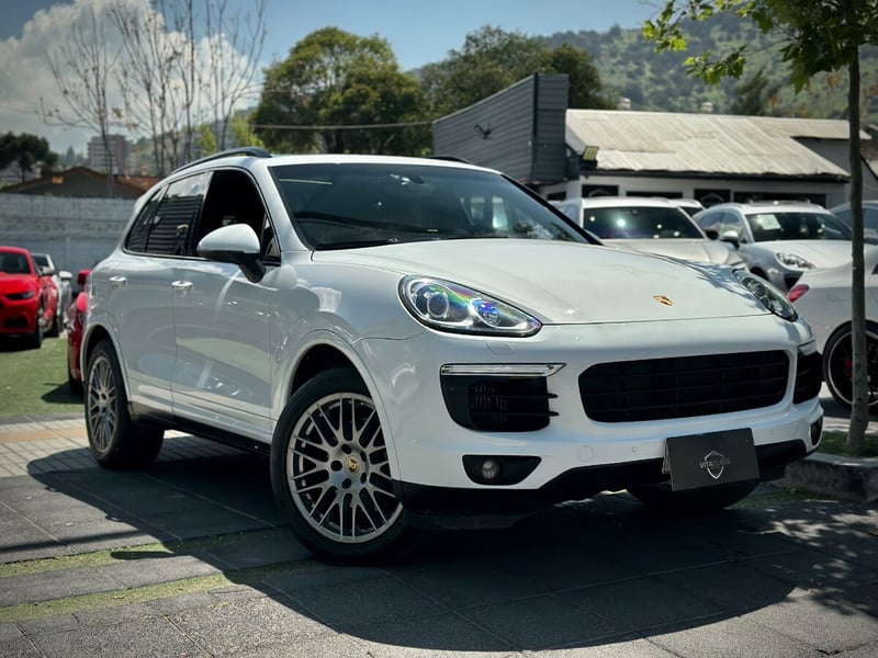 Porsche CAYENNE PlATINUM EDITION 2017 - Imagen 3 de 10