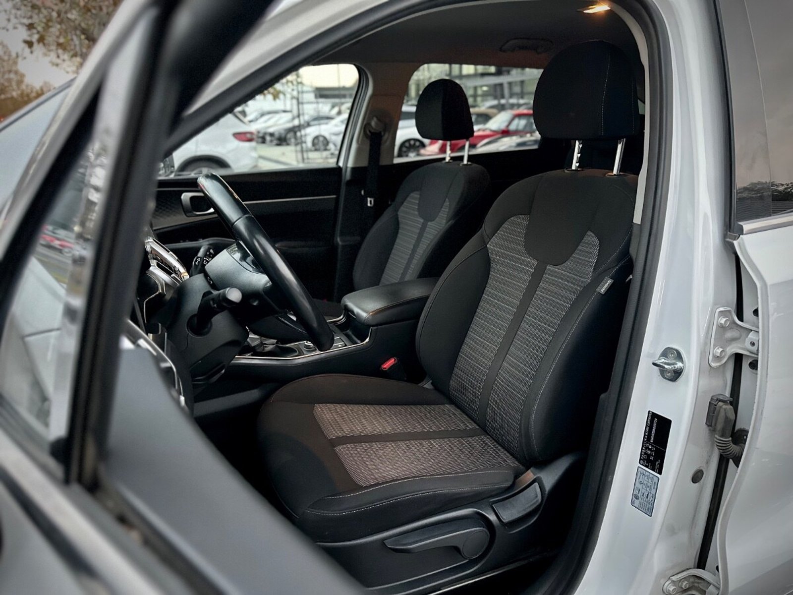 KIA SORENTO EX 2.5 2021 - Imagen 9 de 10
