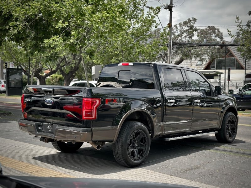 Ford F-150 LARIAT LUXURY 2018 - Imagen 6 de 10