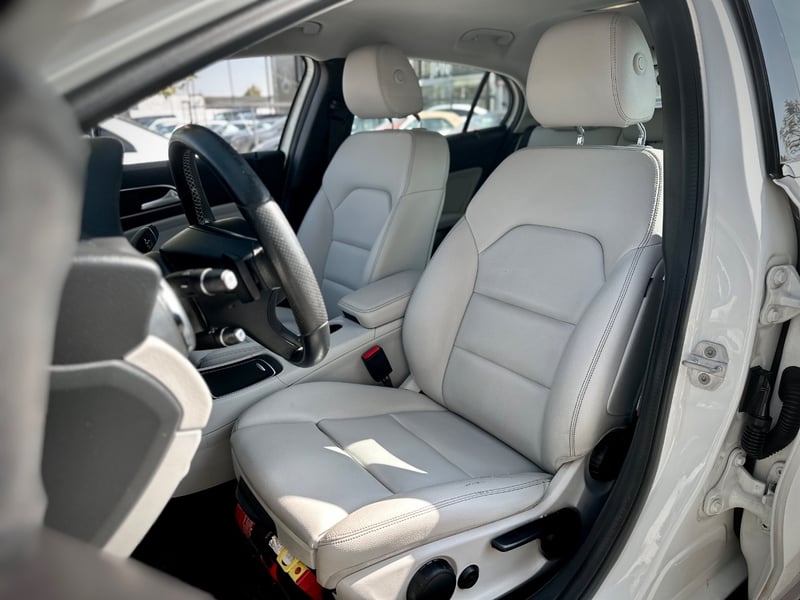 Mercedes-Benz GLA 200 d 2018 - Imagen 9 de 10