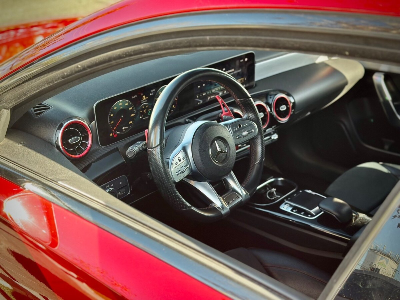 MERCEDES-BENZ A200 AMG LINE 2019 - Imagen 6 de 9