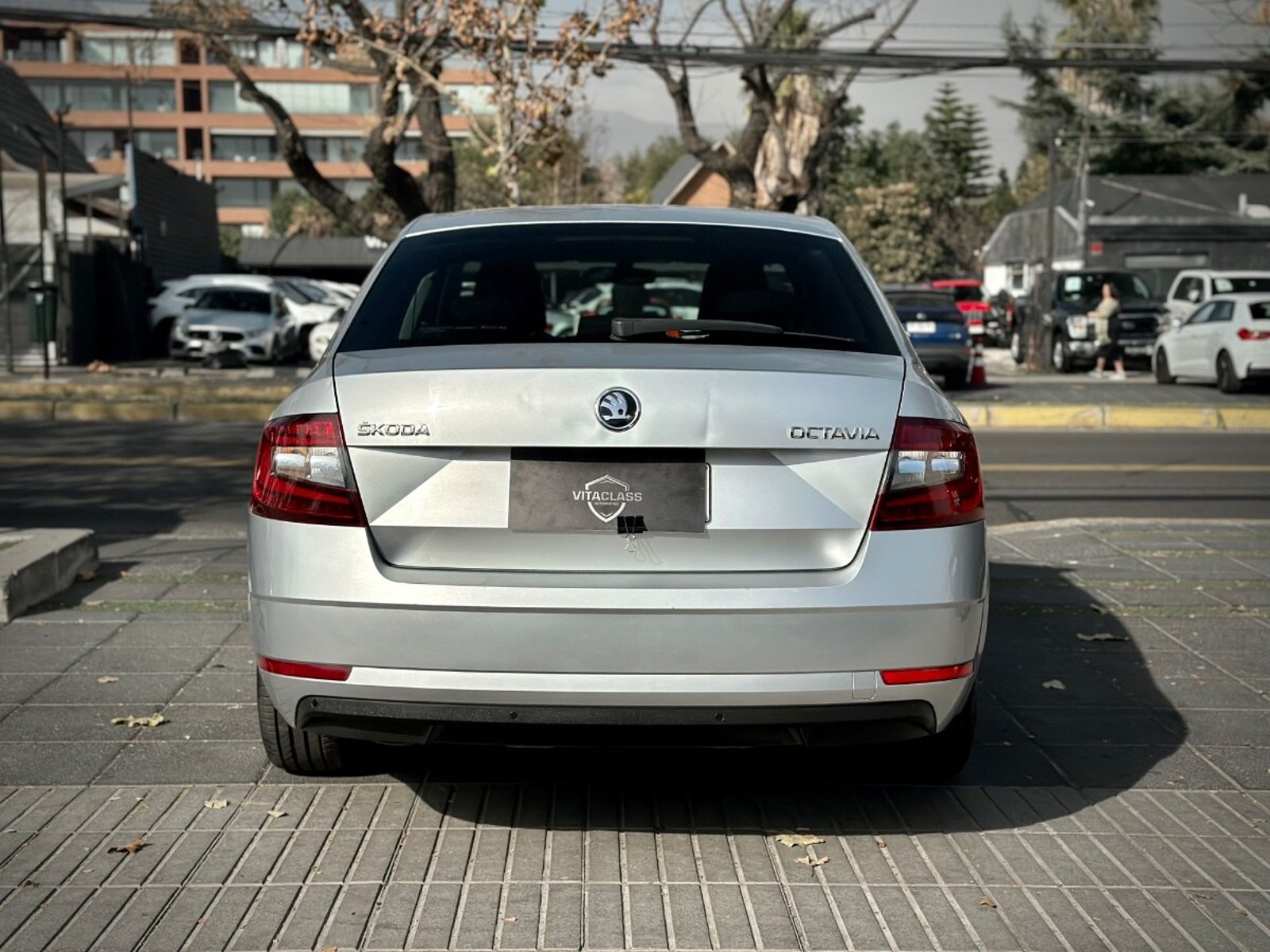 Skoda OCTAVIA AMBIENTE 2019 - Foto 5 de 10