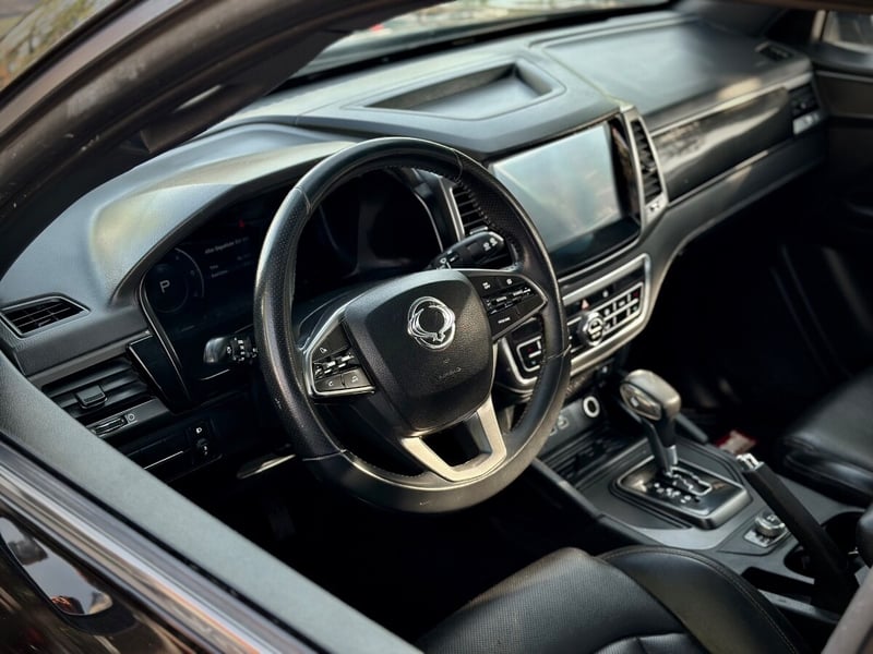 SsangYong MUSSO GRAND 2.2D LIMITED 2023 - Imagen 7 de 10