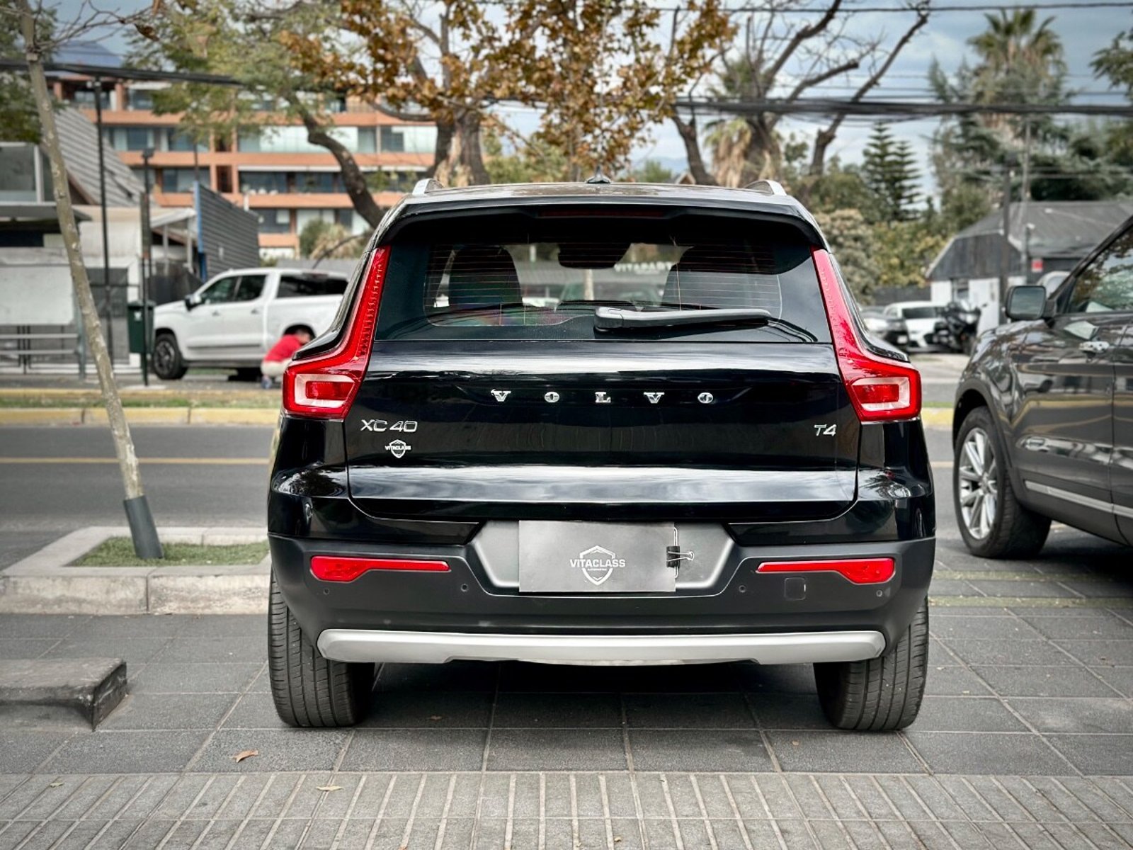 Volvo XC40 T4 PLUS 2022 - Foto 5 de 10