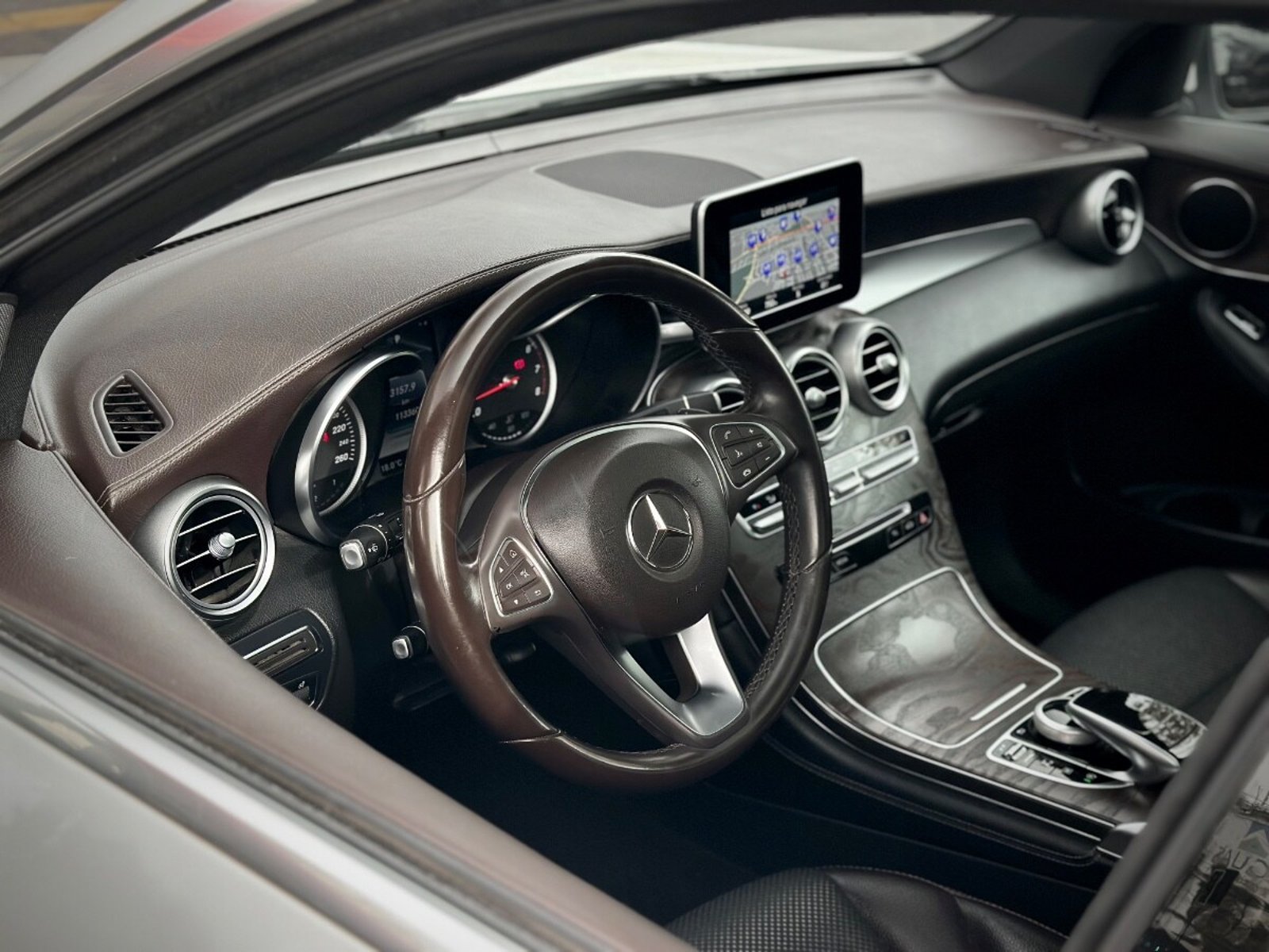 MERCEDES-BENZ GLC 250 4MATIC 2017 - Imagen 6 de 9