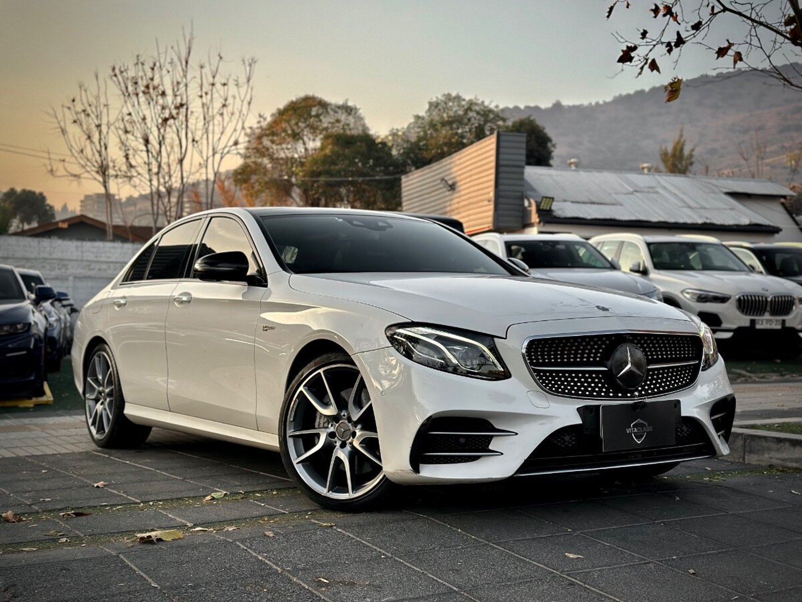 MERCEDES-BENZ E 43 AMG 2017 - Imagen 3 de 10