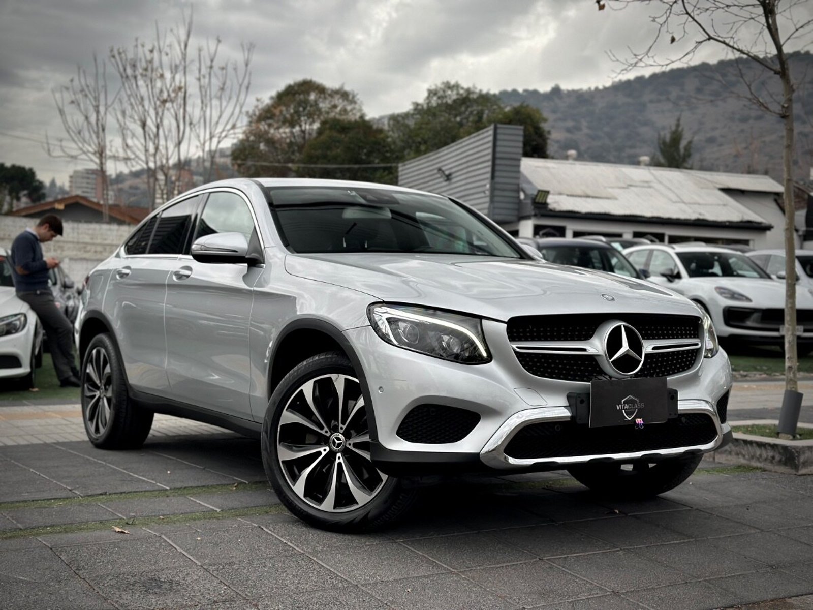 Mercedes-Benz GLC 250 d 2017 - Foto 3 de 10