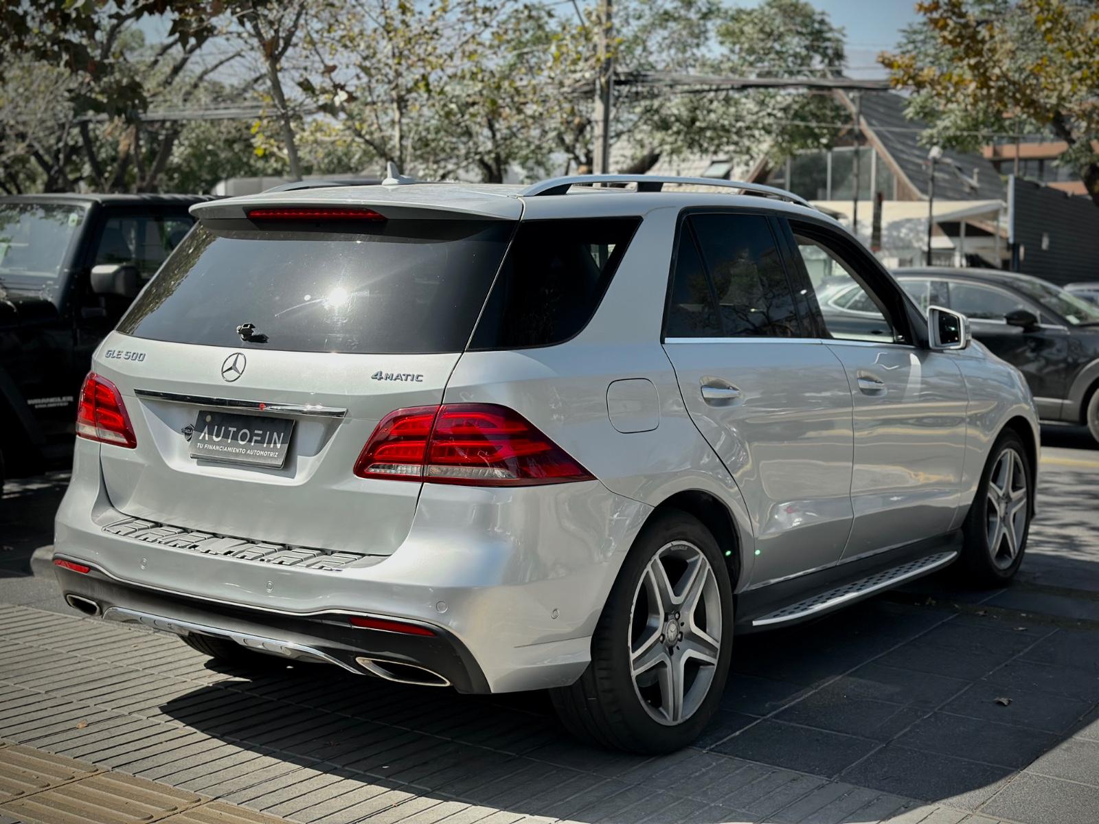 MERCEDES-BENZ GLE 500 2016 - Imagen 6 de 10