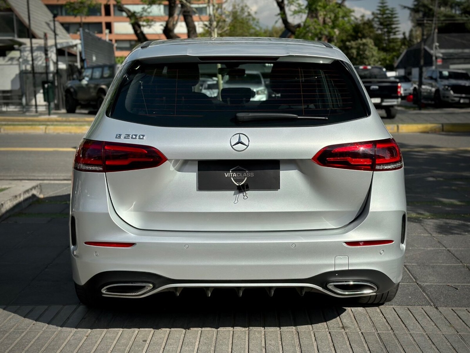 Mercedes-Benz B200 AMG LINE 2023 - Foto 5 de 10