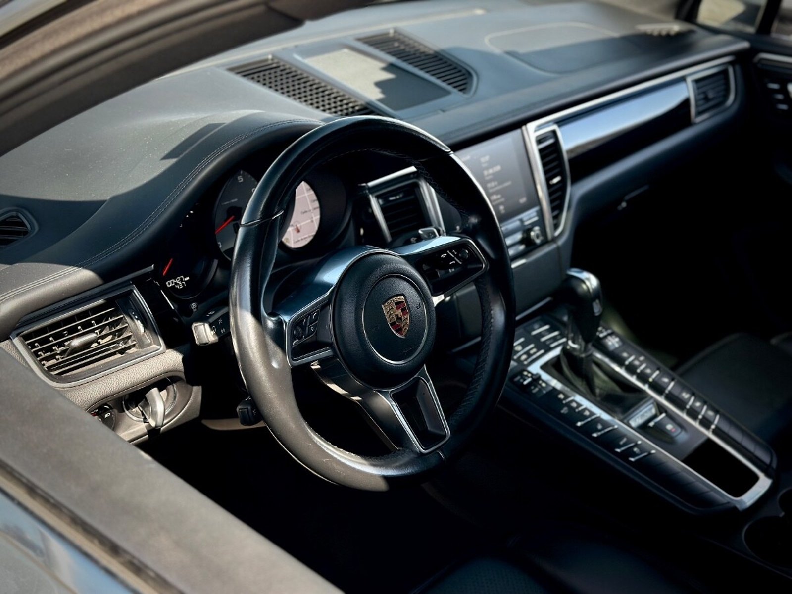 Porsche MACAN S 2018 - Imagen 8 de 10