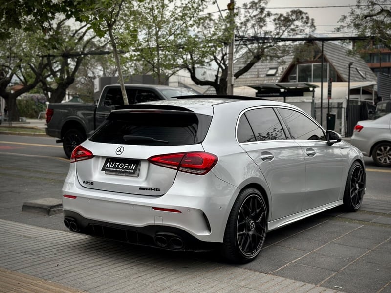 Mercedes-Benz A250 AMG LINE 2.0 2020 - Imagen 6 de 10
