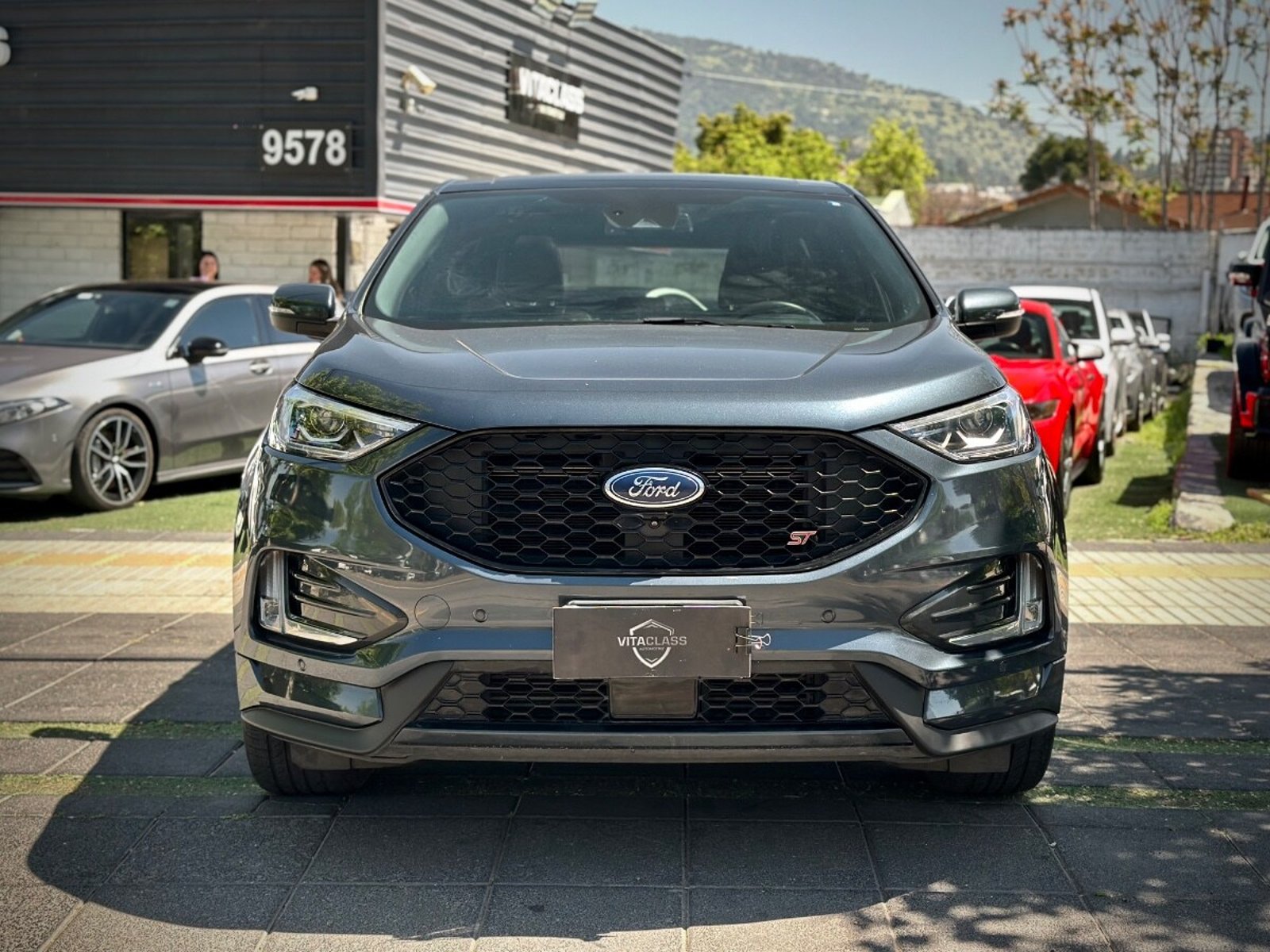 Ford EDGE ST 2023 - Foto 2 de 10