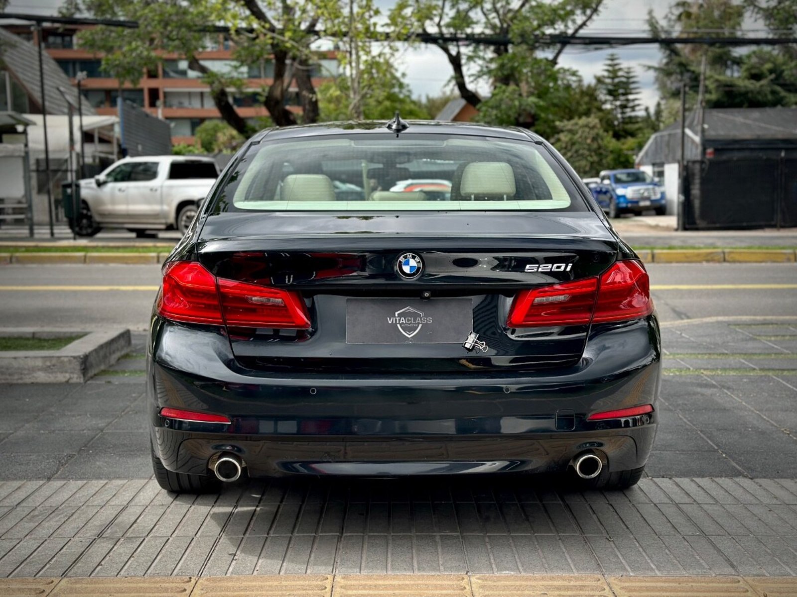 BMW 520I EXECUTIVE 2018 - Foto 5 de 10