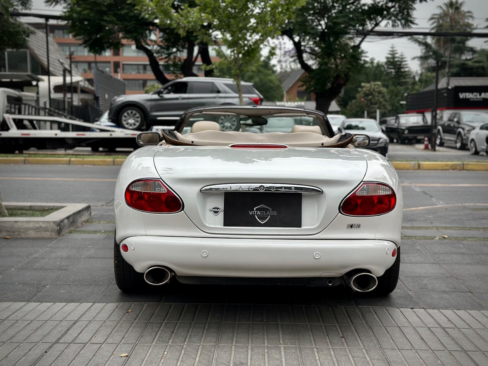 Jaguar XK 8 2002 - Foto 5 de 10