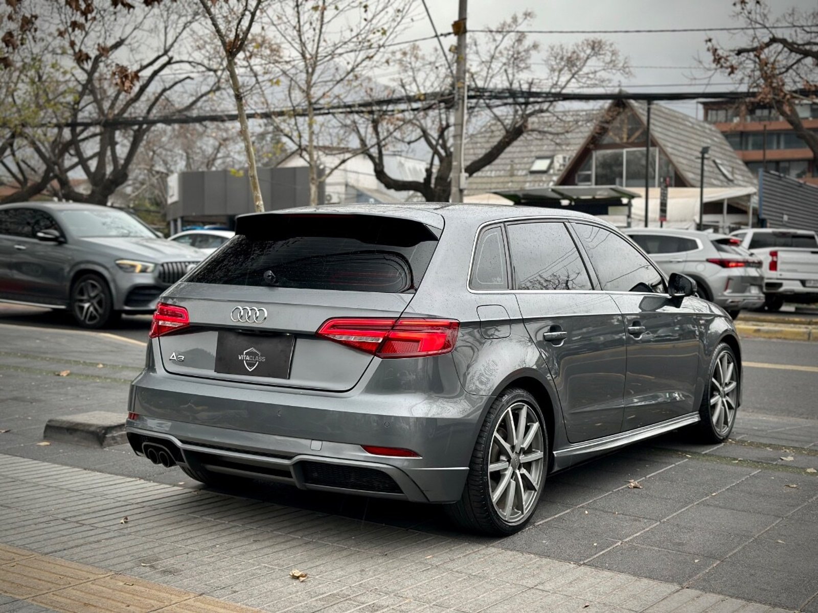 Audi A3 S LINE 2019 - Imagen 6 de 10