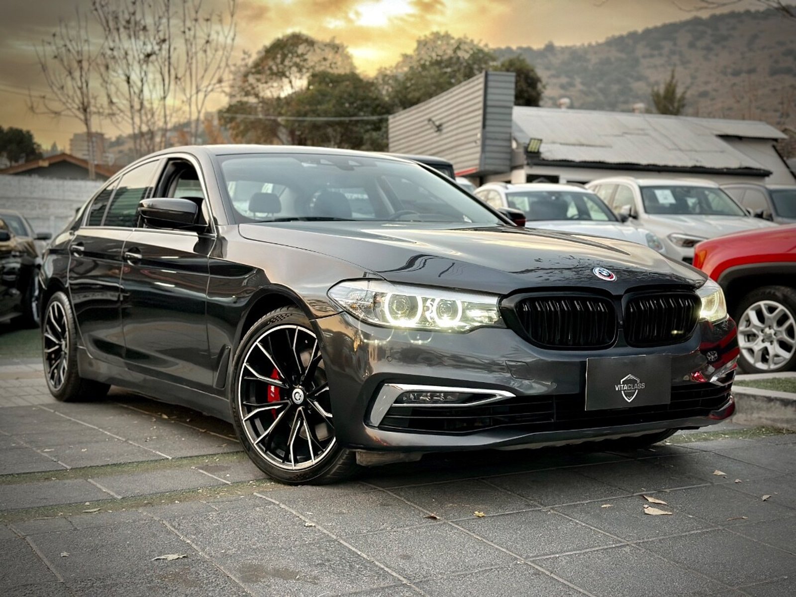 BMW 530 d 2019 - Foto 3 de 9