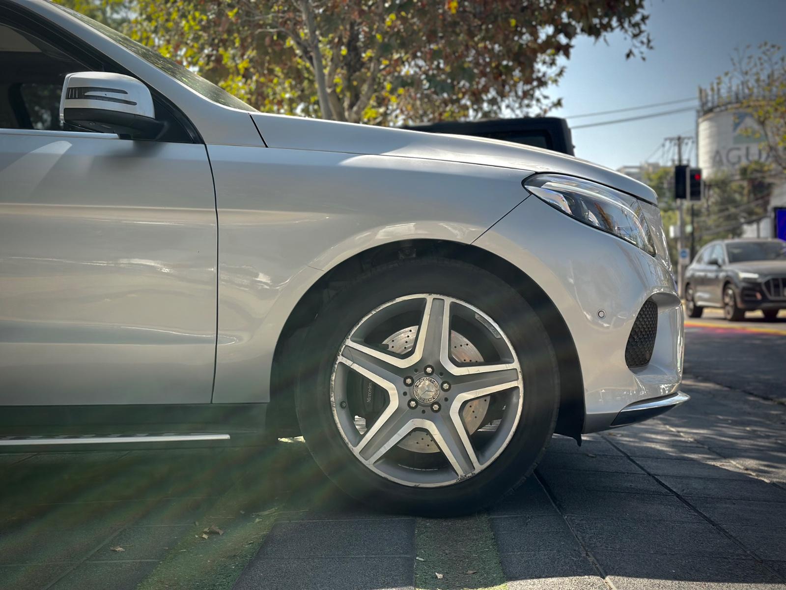 Mercedes-Benz GLE 500 2016 - Foto 4 de 10