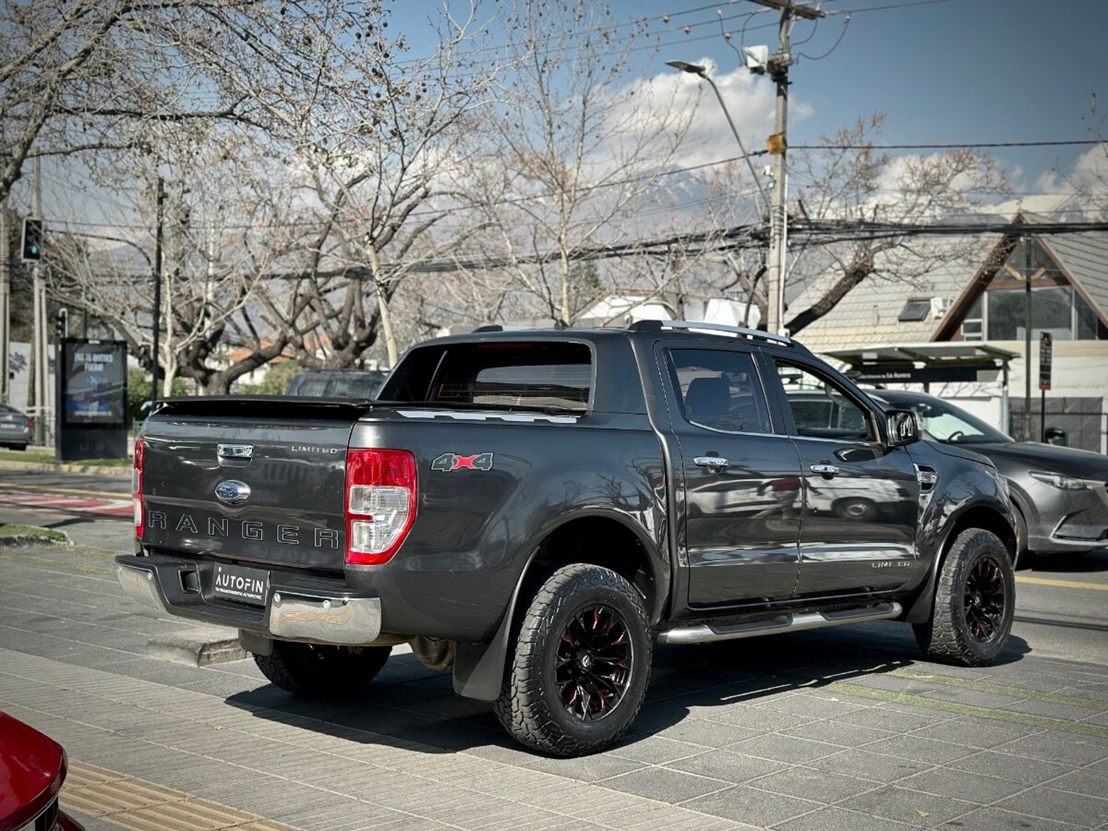Ford RANGER LIMITED 2022 - Imagen 6 de 10