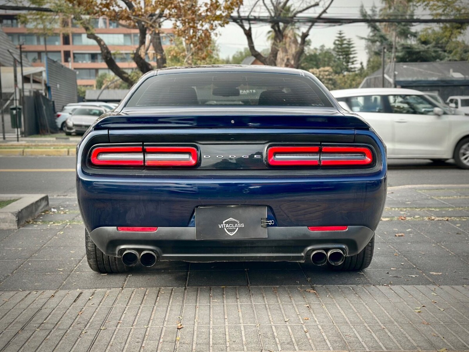 DODGE CHALLENGER SXT 2016 - Imagen 4 de 9