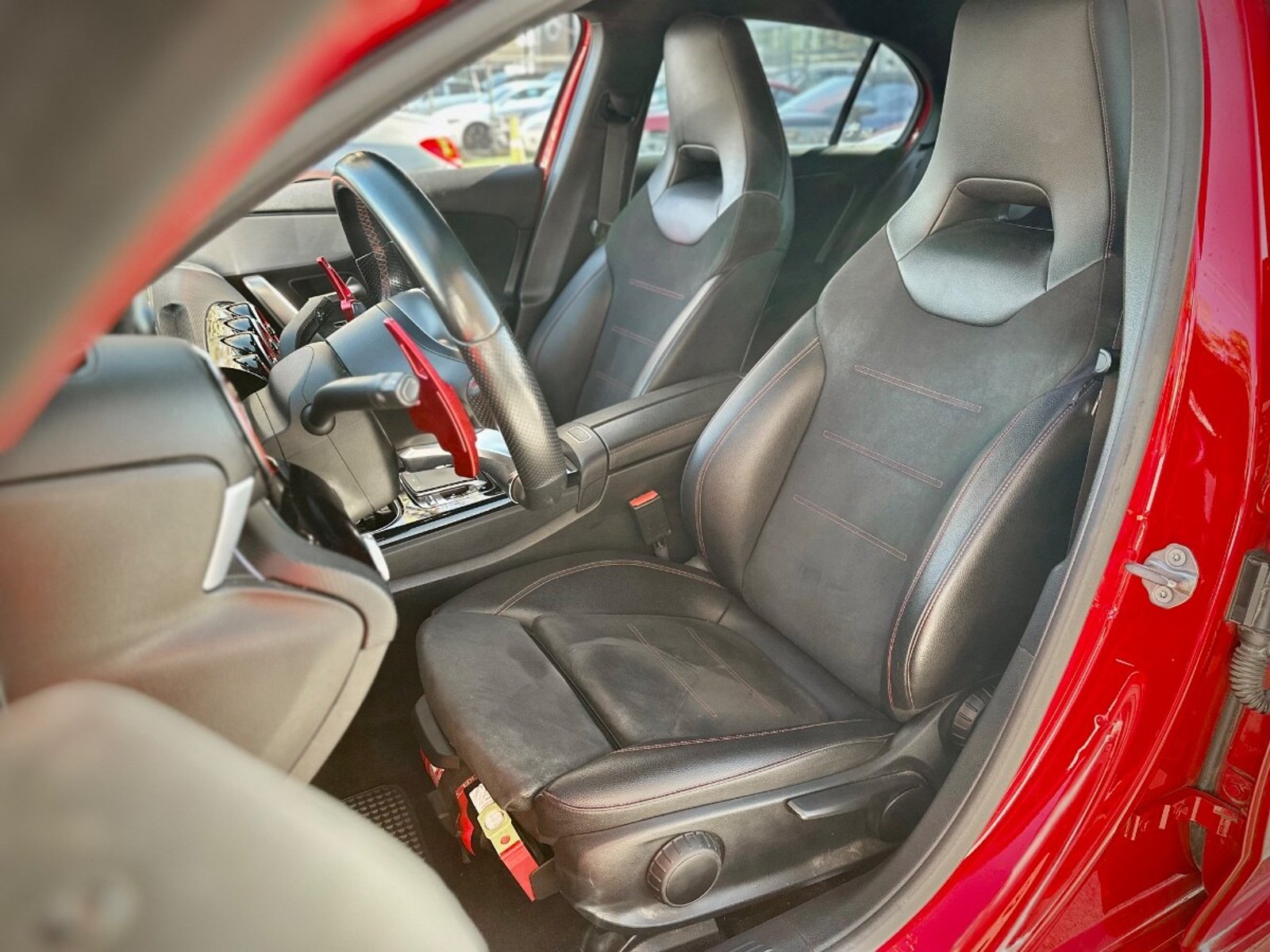 MERCEDES-BENZ A200 AMG LINE 2019 - Imagen 9 de 9