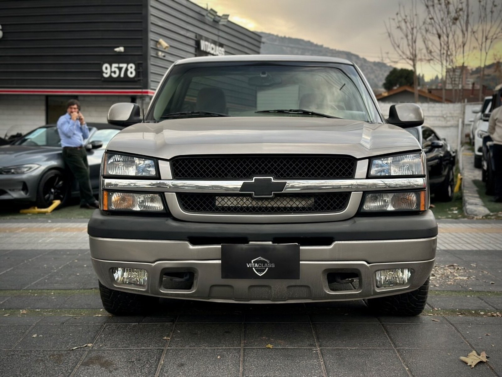 Chevrolet SILVERADO 1500 2003 - Foto 2 de 10