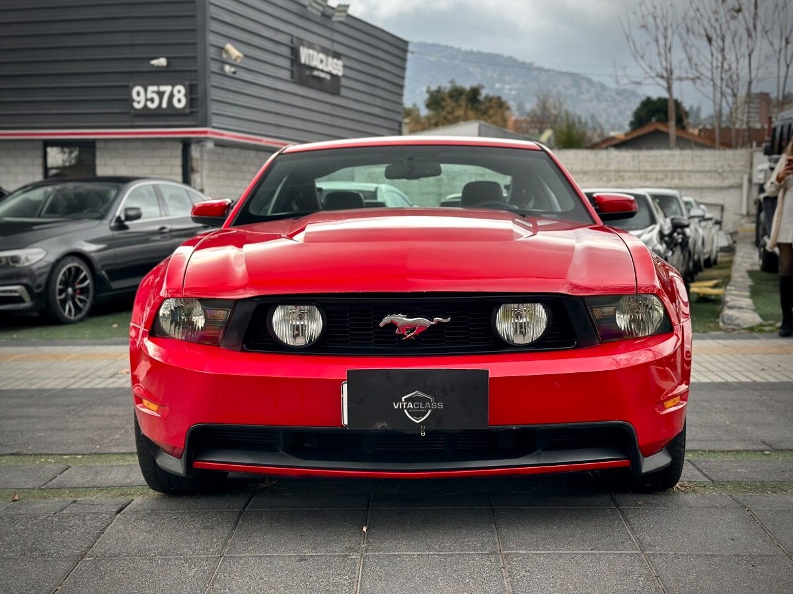 Ford MUSTANG GT 2010 - Foto 2 de 10
