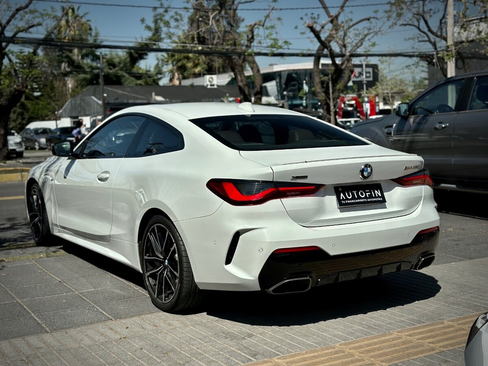 BMW 440 M SPORT 2022 - Foto 4 de 10