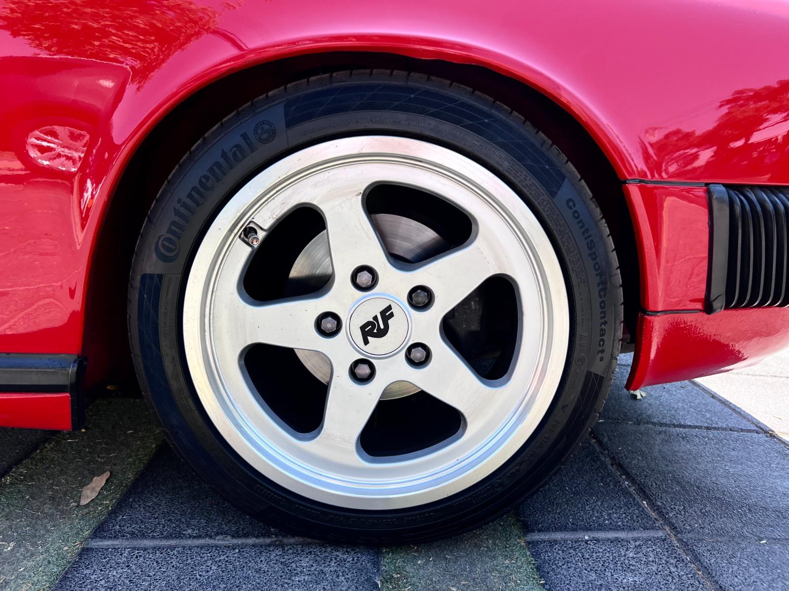 PORSCHE 911 CARRERA 1983 - Imagen 10 de 10