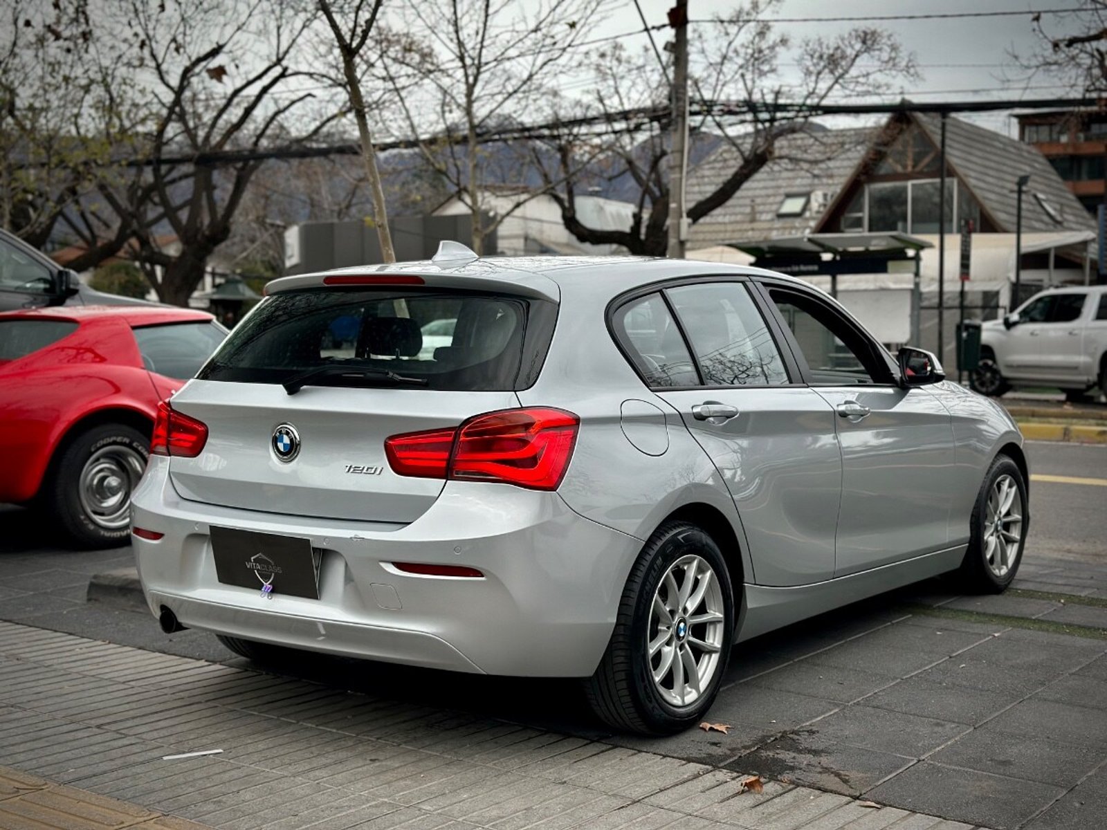 BMW 120 i 2017 - Imagen 6 de 10