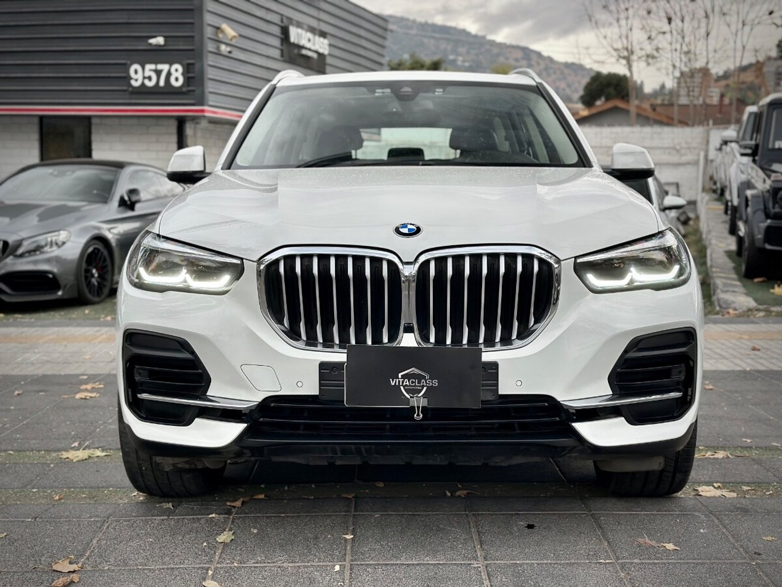 BMW X5 EXECUTIVE 2022 - Foto 2 de 10