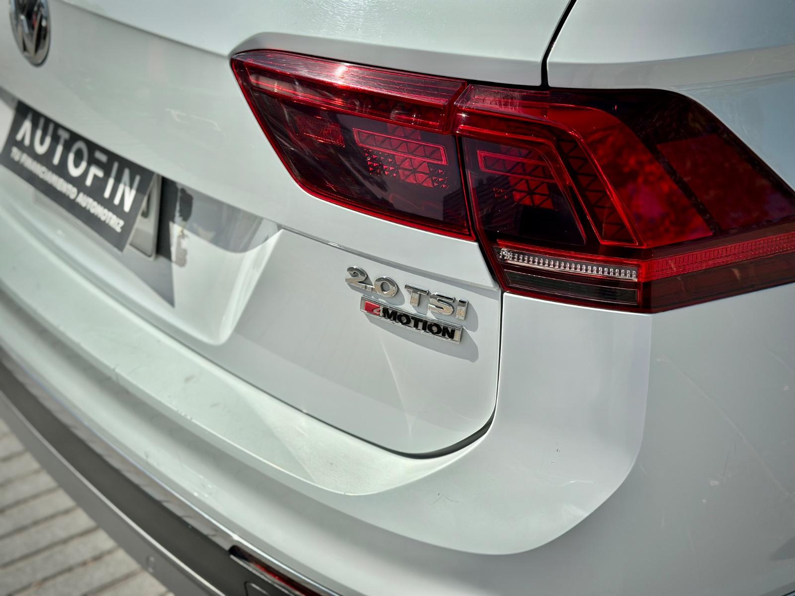 VOLKSWAGEN TIGUAN LIMITED 2019 - Imagen 7 de 9