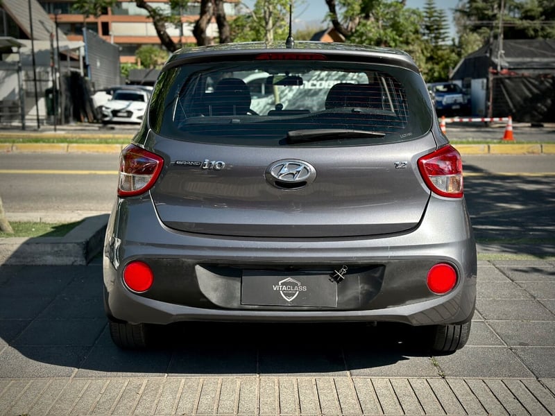 Hyundai GRAND I10 GLS 2019 - Imagen 5 de 10