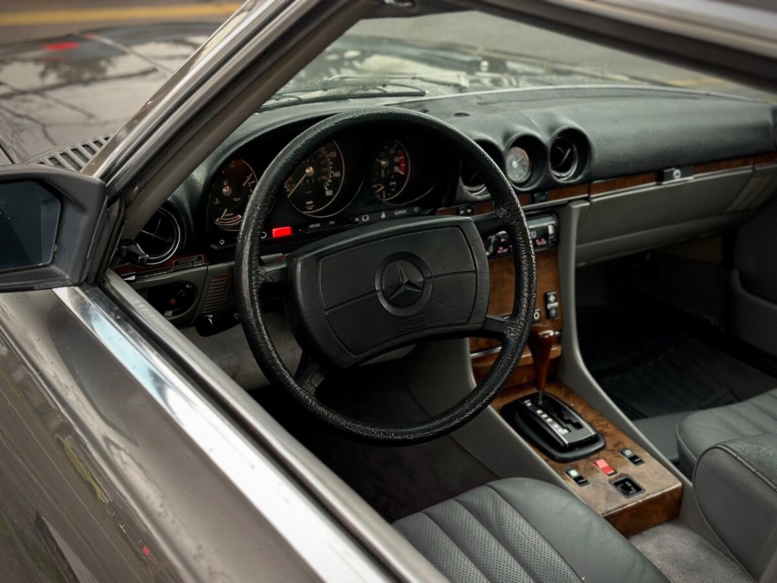 Mercedes-Benz 380 SL 1985 - Imagen 7 de 10