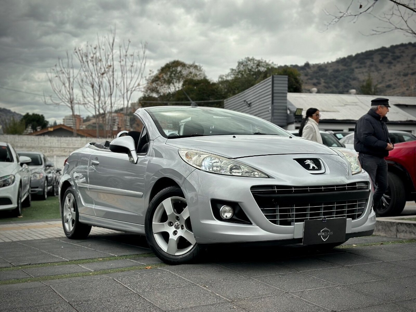 Peugeot 207 cc 2011 - Foto 3 de 10