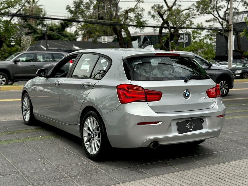 BMW 118I MILLENNIAL 2019 - Imagen 4 de 10
