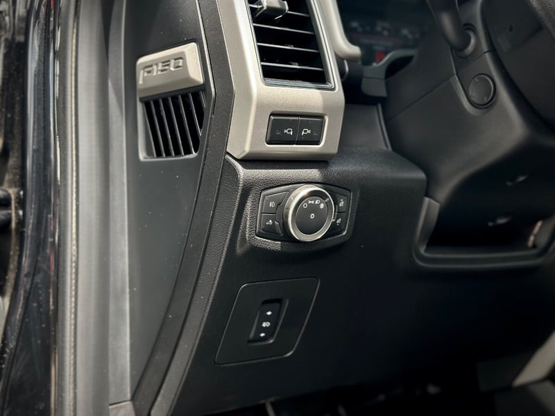 Ford F-150 LARIAT LUXURY 2018 - Imagen 9 de 10