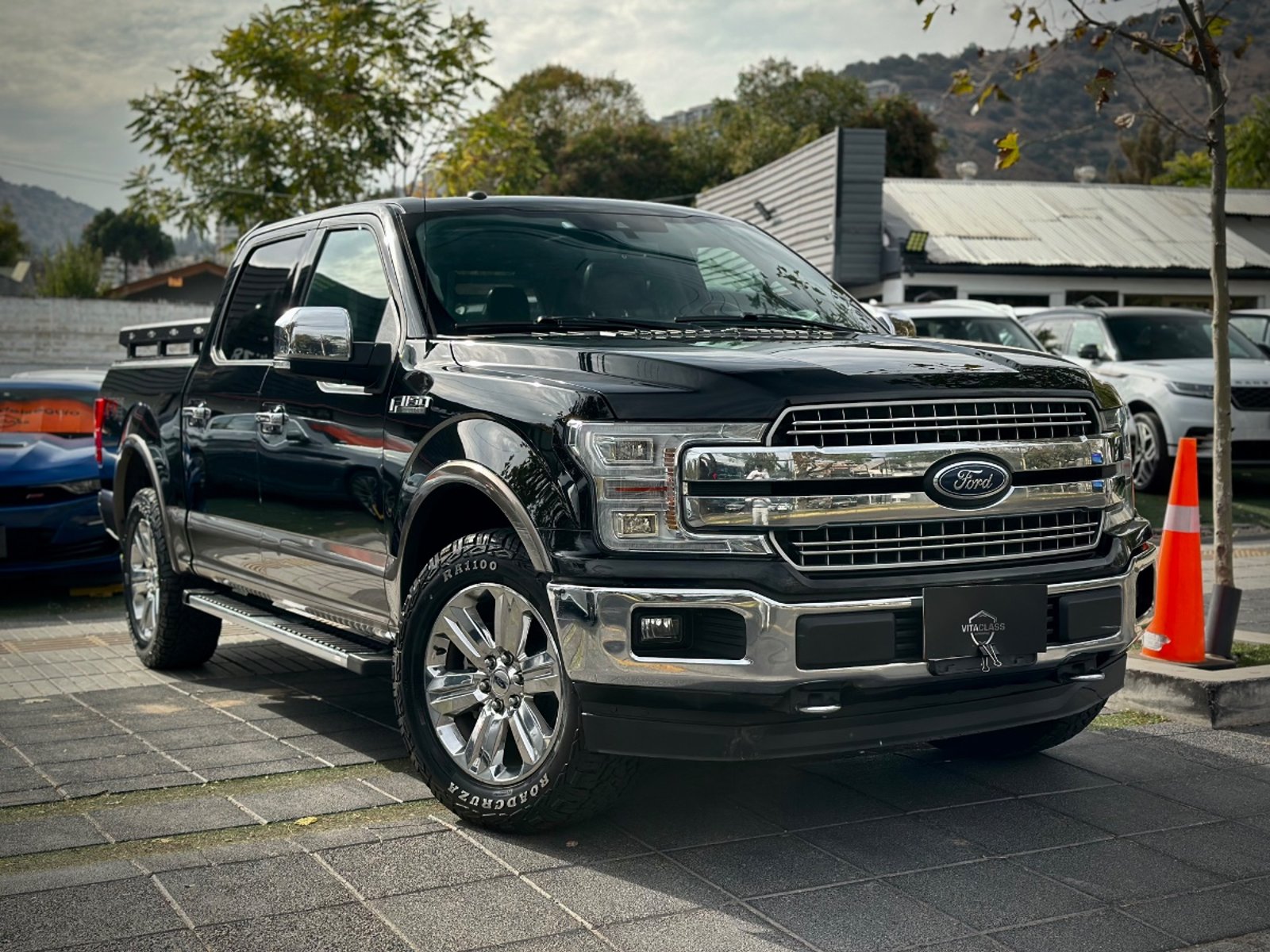 FORD F-150 LARIAT LUXURY 2019 - Imagen 3 de 10