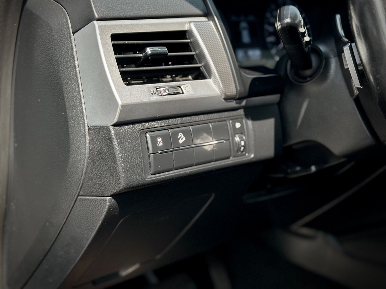 SsangYong REXTON 2.2 GLX 2021 - Imagen 9 de 10
