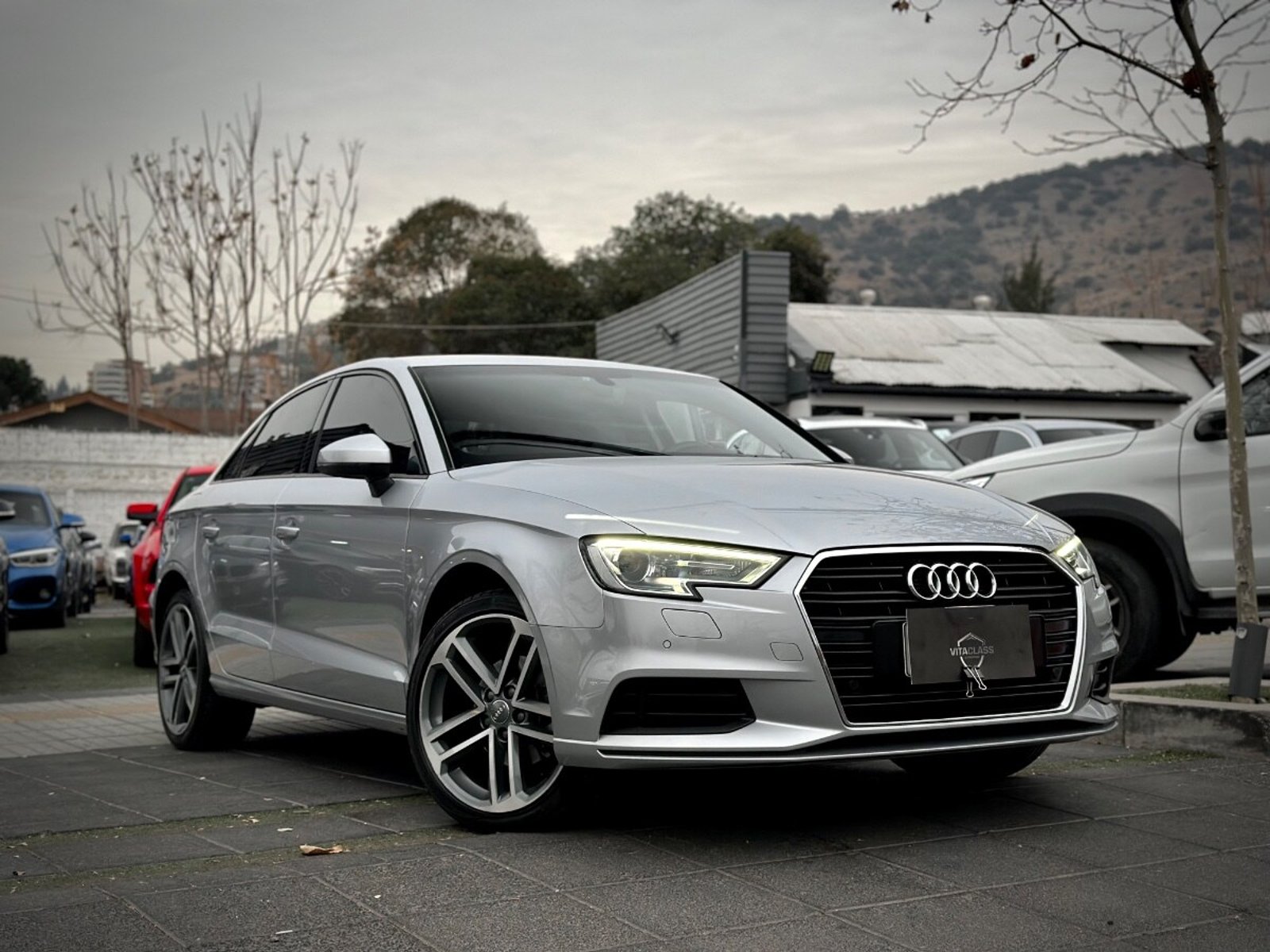 AUDI A3 SEDAN 2021 - Foto 3 de 10