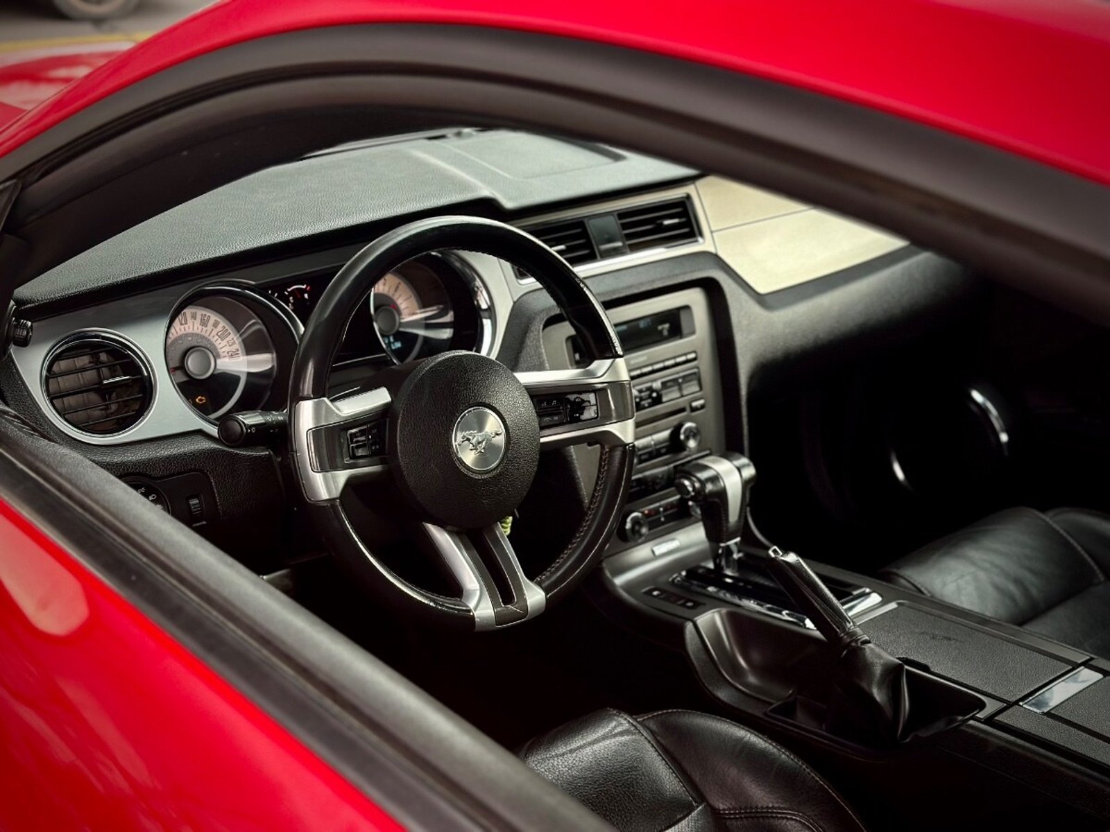 Ford MUSTANG GT 2010 - Imagen 7 de 10