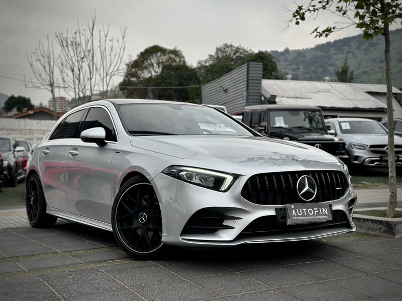 Mercedes-Benz A250 AMG LINE 2.0 2020 - Imagen 3 de 10