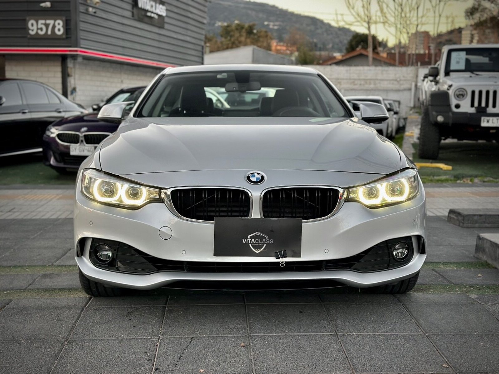 BMW 420I COUPE 2018 - Foto 2 de 10