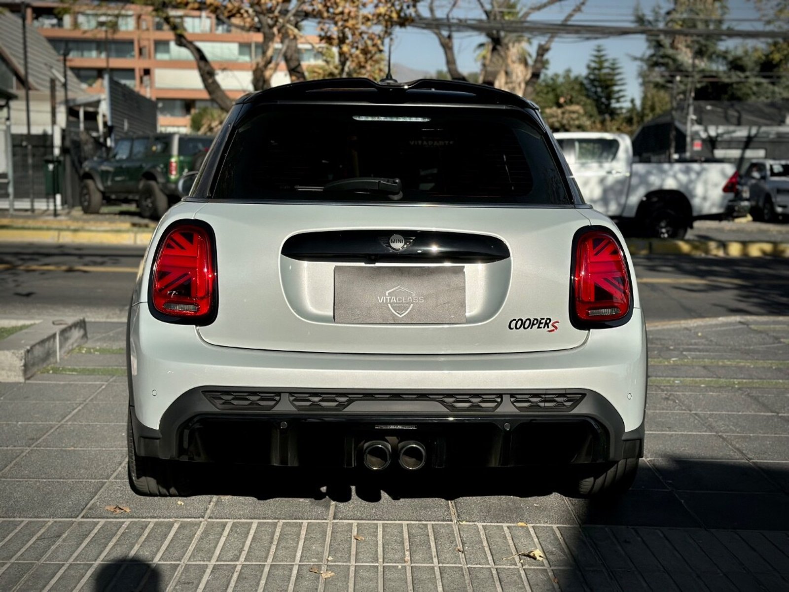 Mini COOPER S LOOK JCW 2022 - Foto 5 de 10