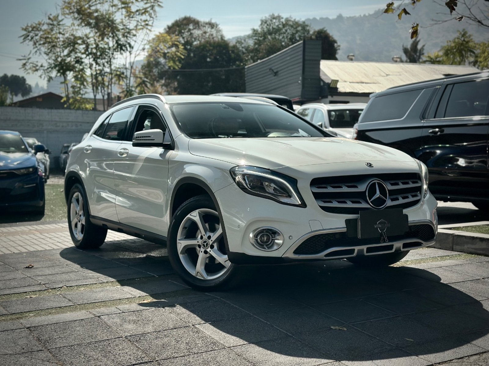Mercedes-Benz GLA 200 d 2018 - Foto 3 de 10